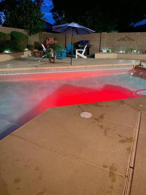 Private Paradise With Pool Heater, Spa, Billiards Avondale Exteriör bild